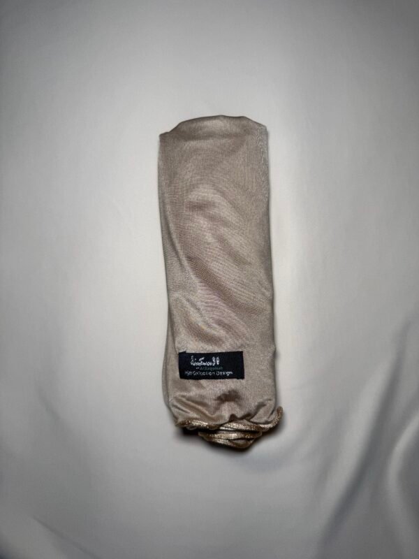 Satin Jersey mit Wellen Gold