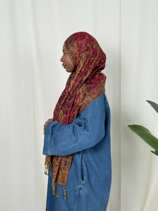 image00083 Dunkel Bordeaux