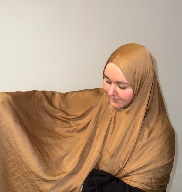 Satin Velvet Limette Braun